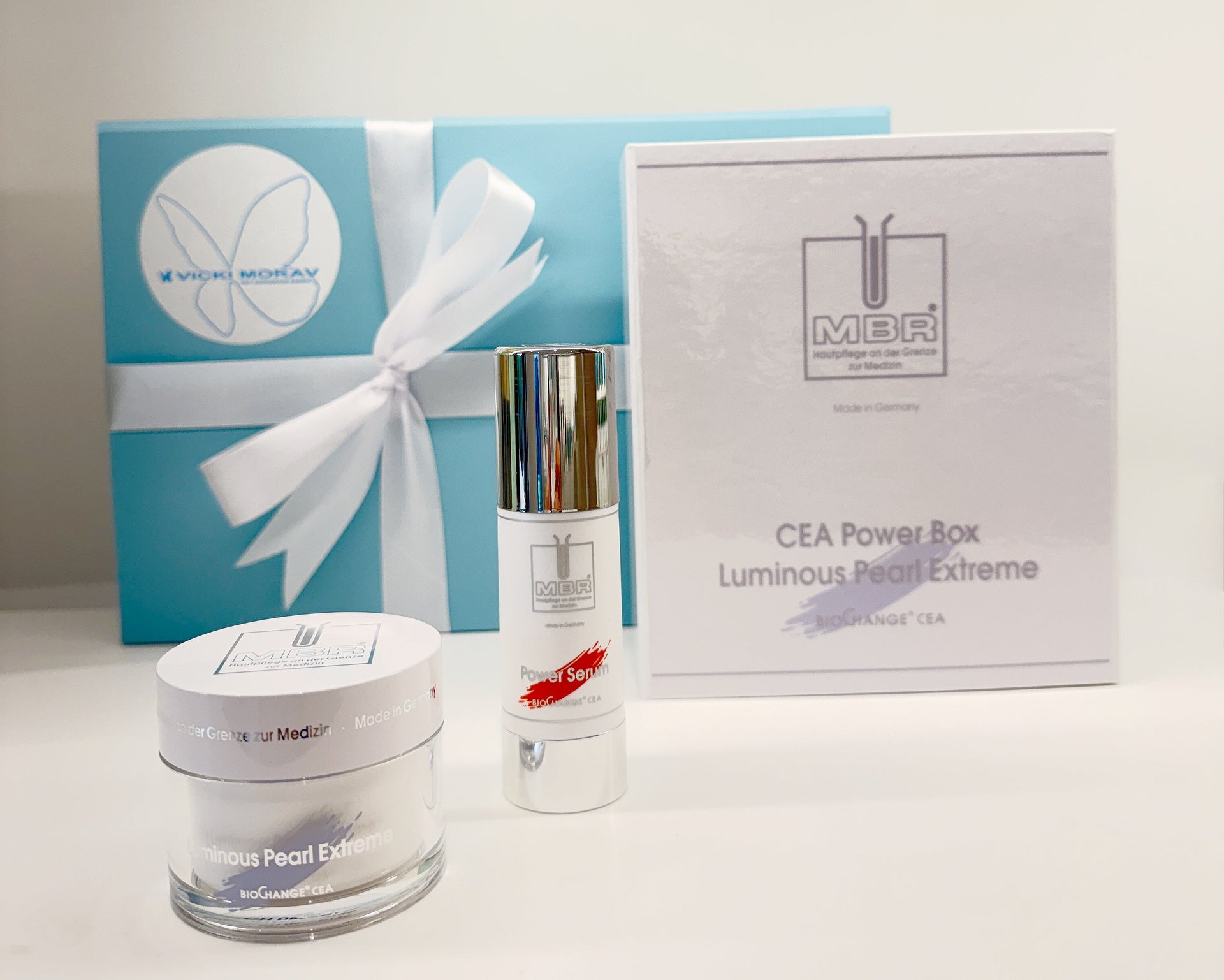 Gift Set - MBR CEA Luminous Pearl Extreme + CEA Power Serum